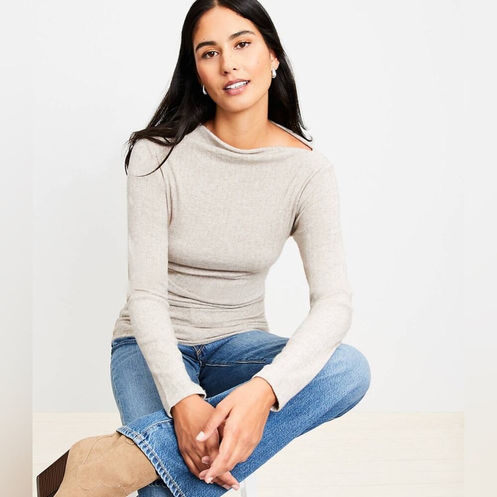 Loft Heathered Cozy Ribbed Asymmetric Neck Top- Size Small